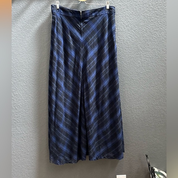 GAP Blue Plaid Flannel Skirt - Picture 5 of 13